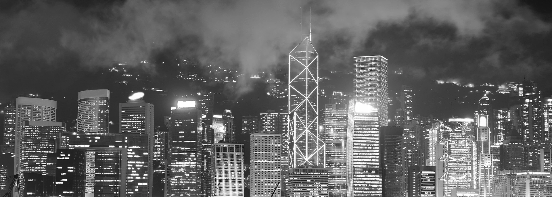 Hong Kong SFC Fines Saxo Capital Markets HK Limited HK$4 Million for Virtual Asset Product Distribution Breaches